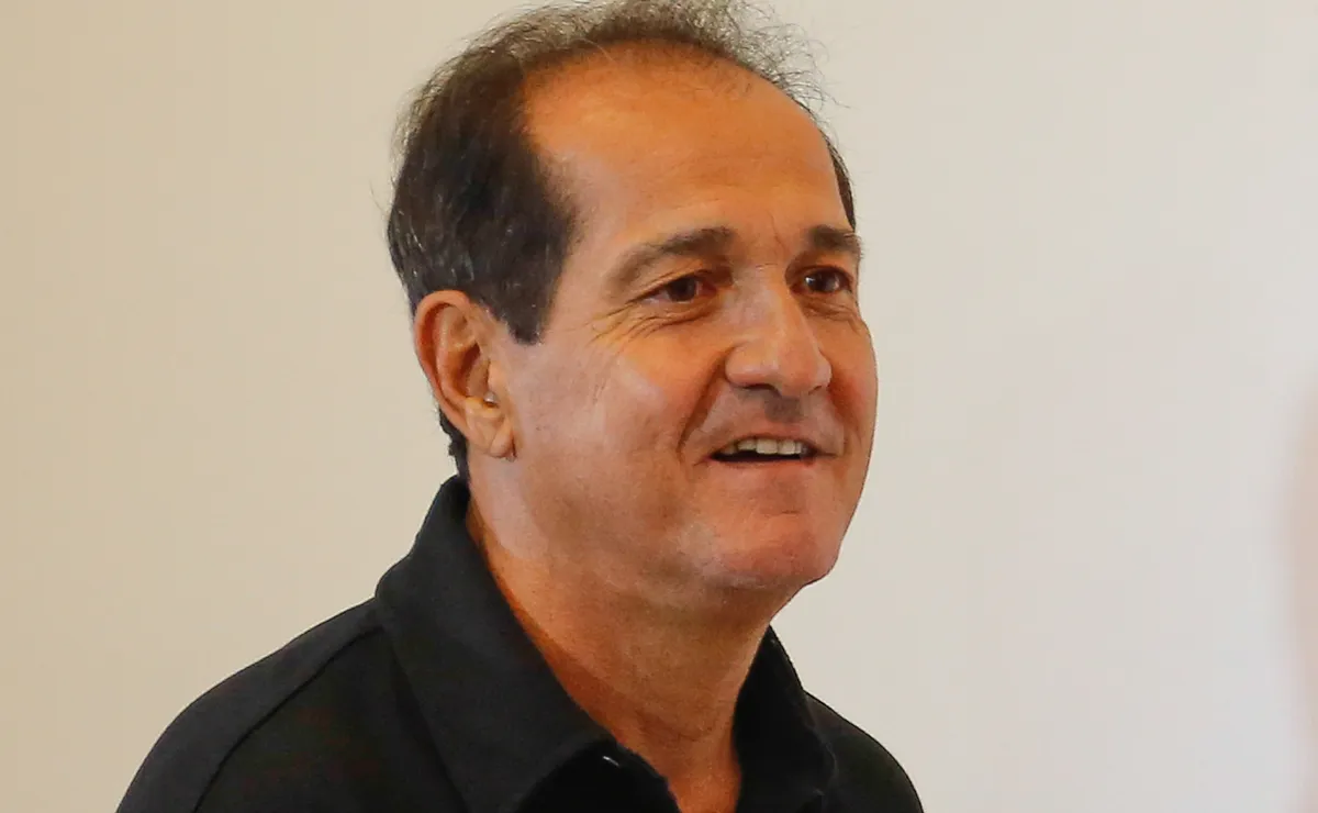 Muricy Ramalho fecha acordo com o SBT para comentar a Copa do Mundo 2026