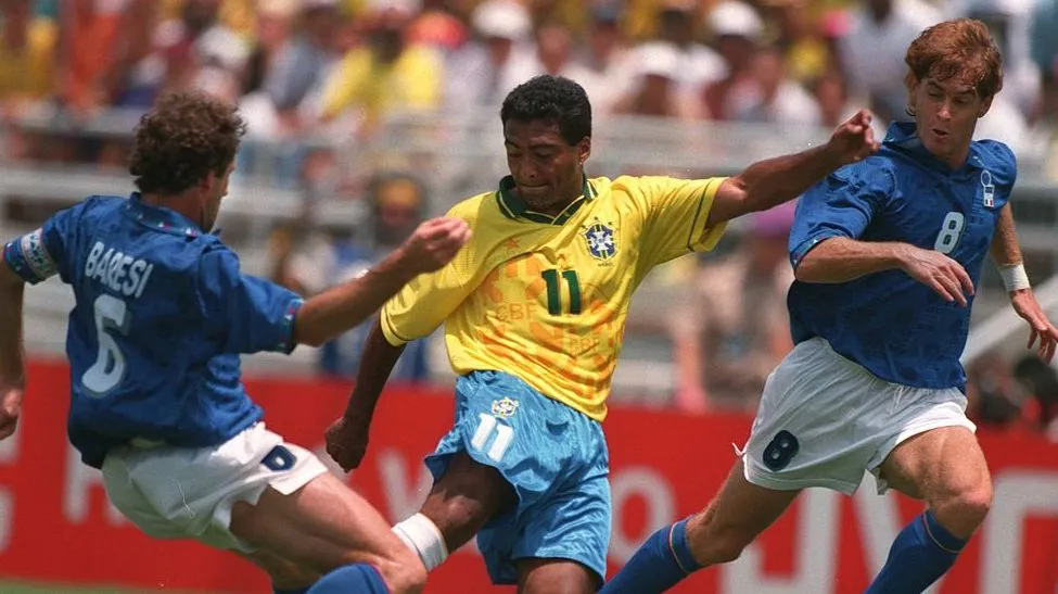 Romario pelo Brasil. Foto: Mike Hewitt/ALLSPORT