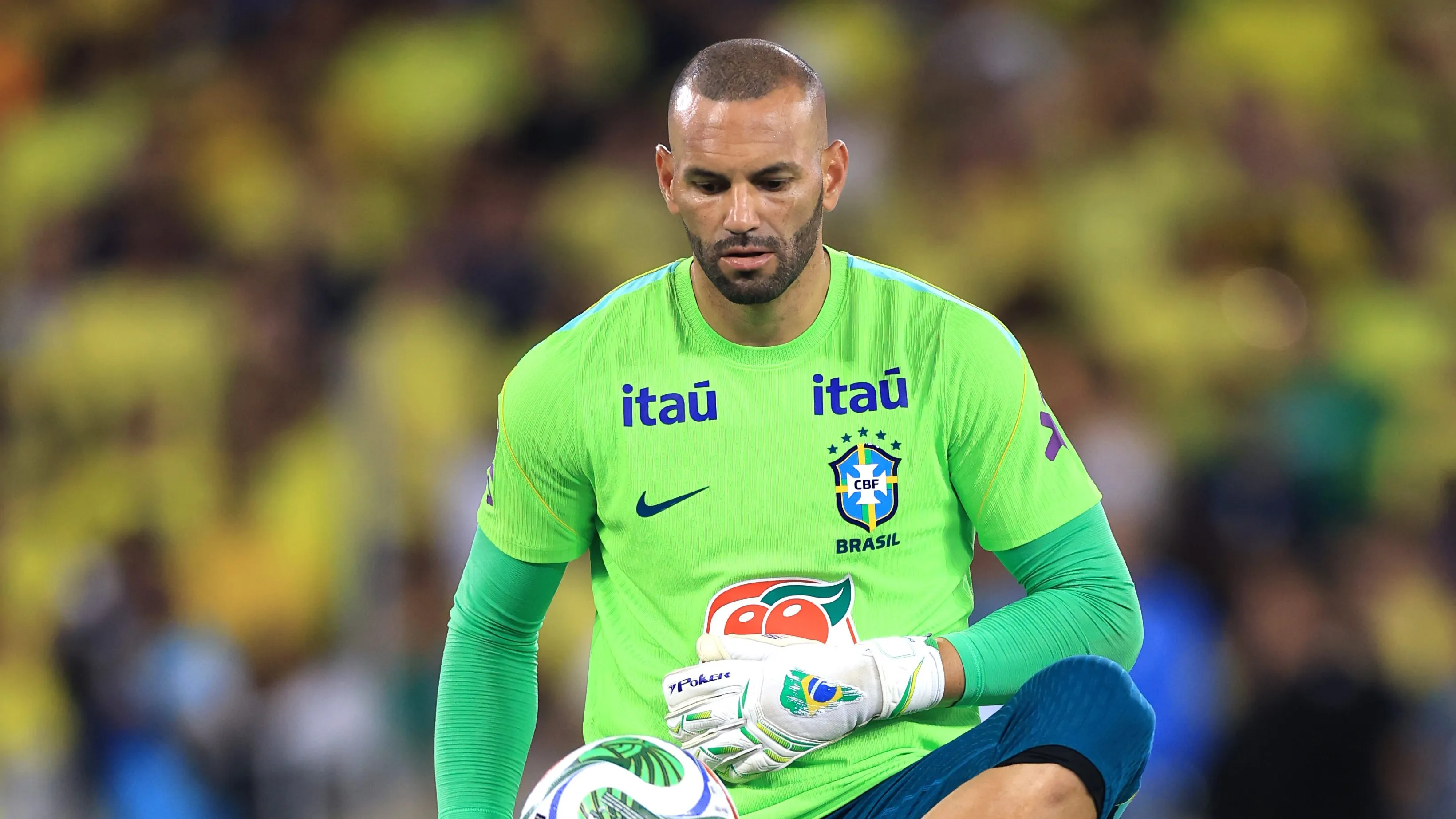 Weverton foi convocado por Ancelotti como 3ª opção, porém moral está em alta com Taffarel para a Copa – Foto: Buda Mendes/Getty Images