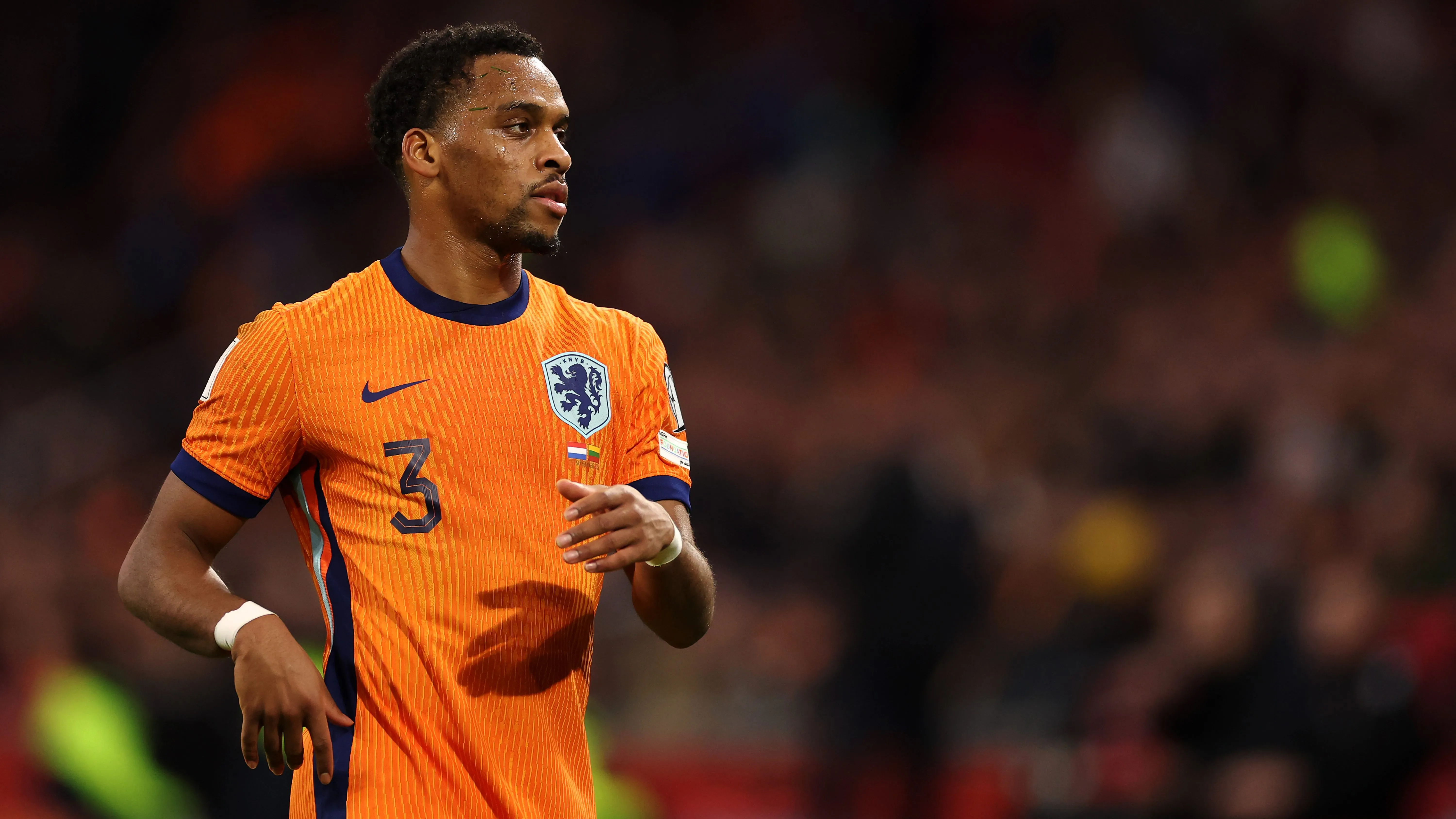 Timber em campo pela Holanda. (Photo by Dean Mouhtaropoulos/Getty Images)