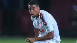 Gustavo Prado jogador do Internacional durante partida contra o Vitoria no estadio Barradao pelo campeonato Brasileiro A 2025. Foto: Walmir Cirne/AGIF