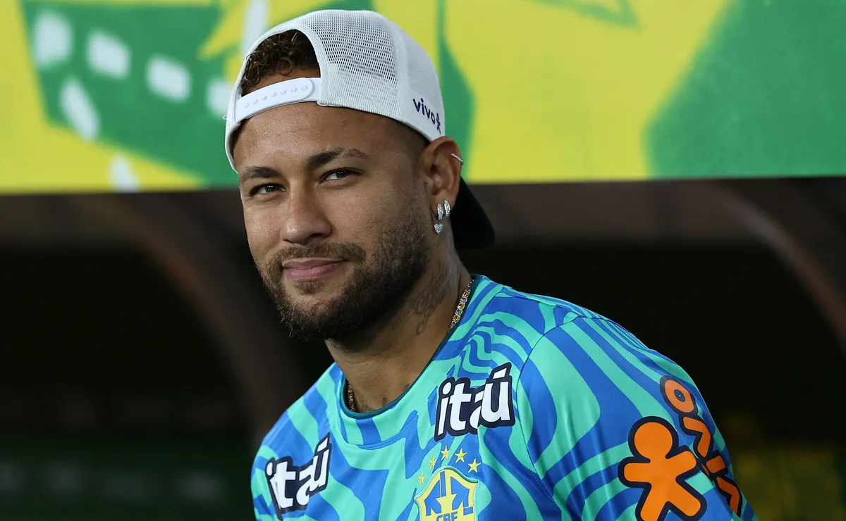 Neymar aproveita folga da Seleção Brasileira em Nova Iorque durante recuperação de lesão