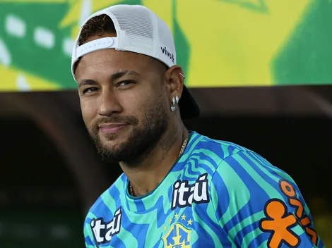 Neymar aproveita folga e segue recuperação física