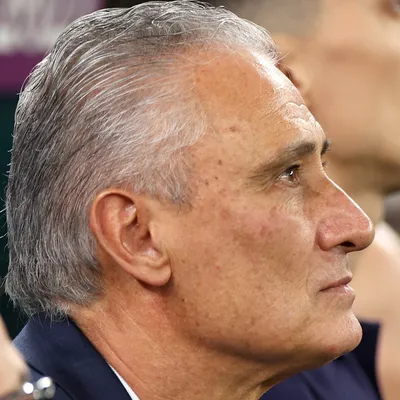 Presença de técnicos e jogadores brasileiros despenca em 20 anos