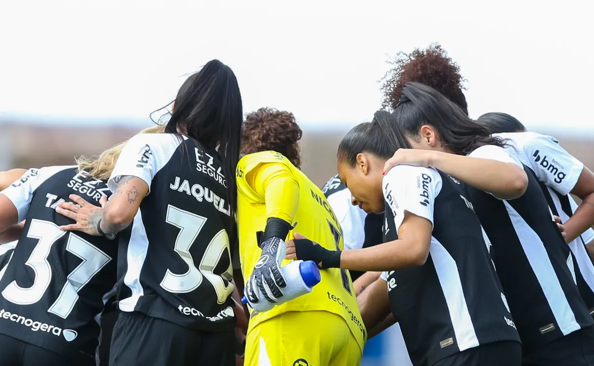 Corinthians concede férias ao elenco feminino durante pausa para a Copa do Mundo