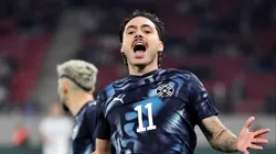 Mauricio em partida pelo Paraguai. Photo by Milos Bicanski/Getty Images
