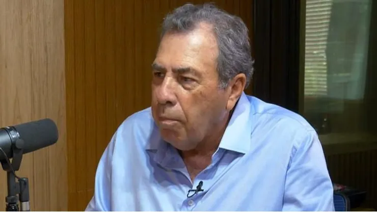 Carlos Augusto Montenegro ex-dirigente do Botafogo durante entrevista