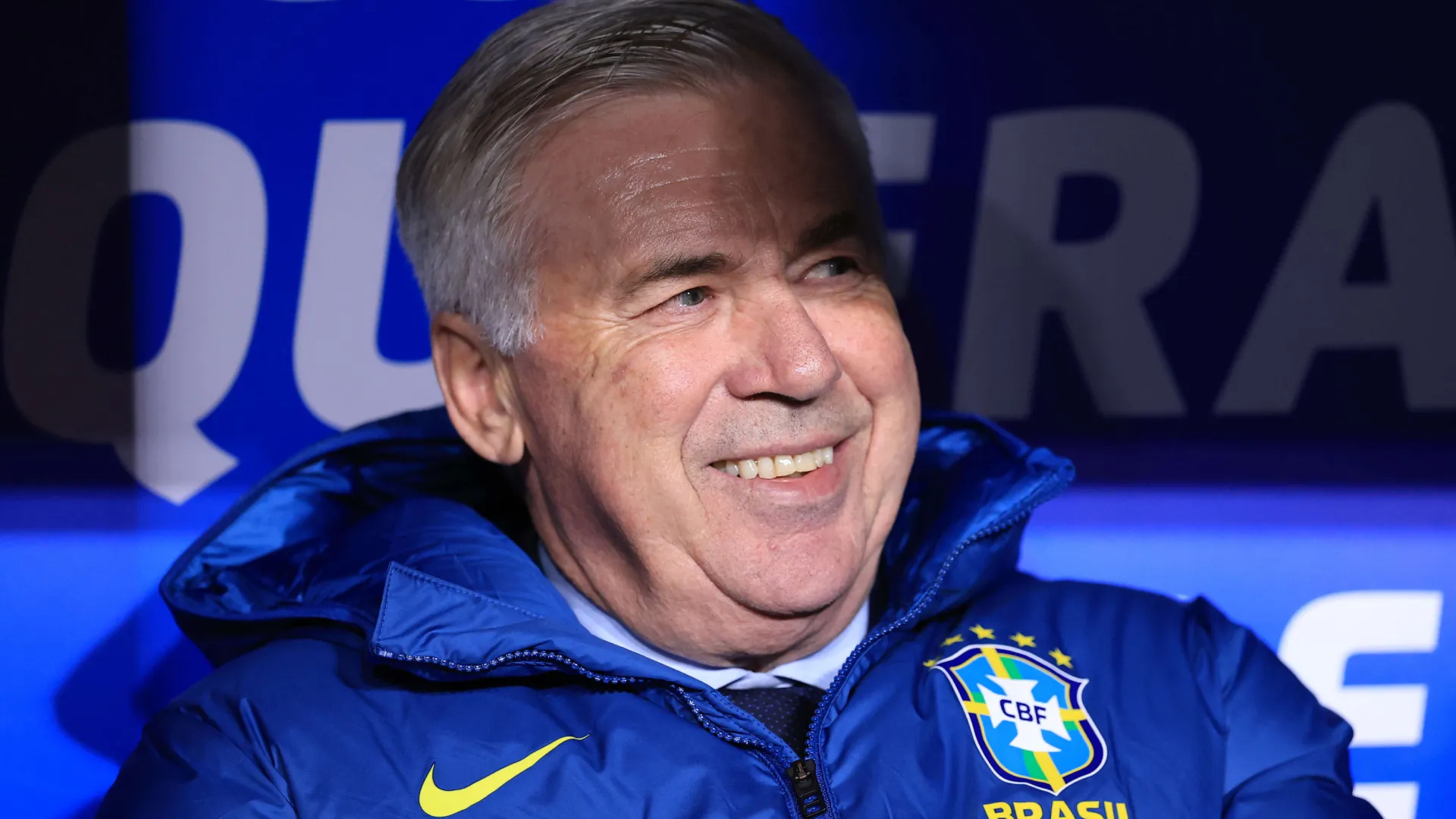 Carlo Ancelotti no comando técnico do Brasil – Foto: Buda Mendes/Getty Images