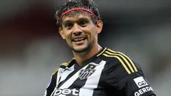 Jogador teve altos e baixos - Foto: Gilson Lobo/AGIF.