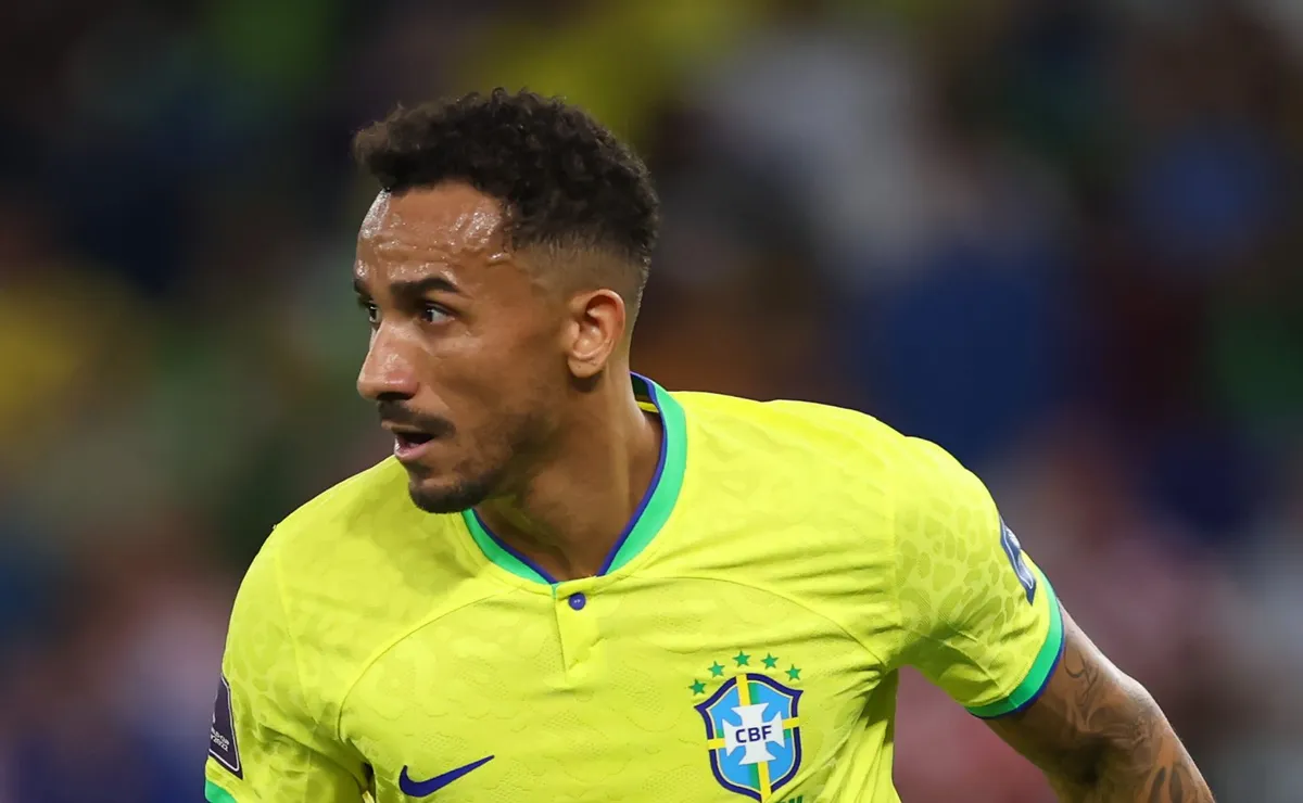 Danilo tem treinos específicos na Seleção Brasileira para ser titular na estreia contra o Marrocos