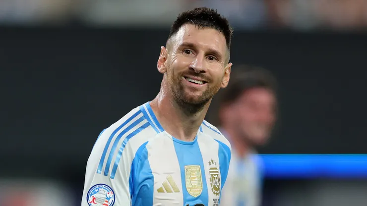 Messi em campo pela seleção da Argentina. (Photo by Elsa/Getty Images)