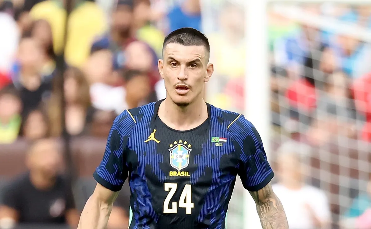 Ibañez ‘despista’ sobre setor de atuação na Seleção Brasileira após corte de Wesley: “Pode dar ruim”