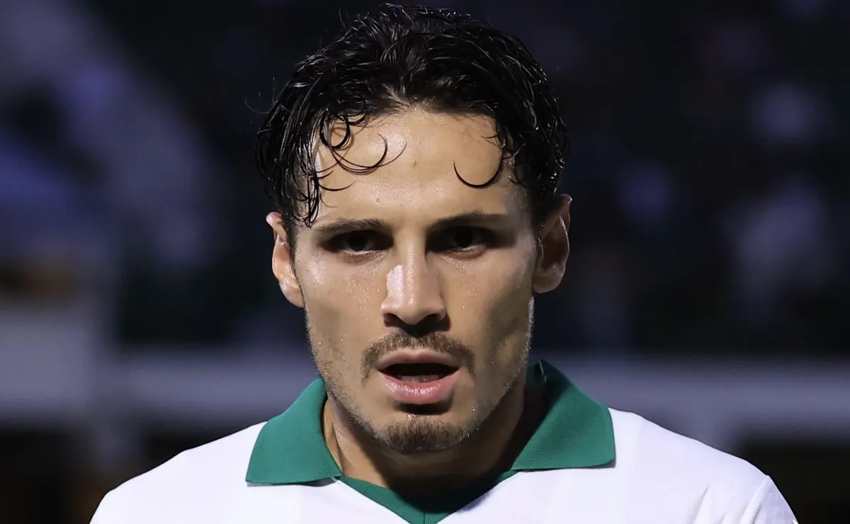 Raphael Veiga deixará o Palmeiras mesmo voltando do América-MEX e destino é exposto
