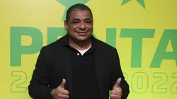 Pentacampeão com o Brasil em 2002, Vampeta foi vetado pela Jovem Pan de participar de atrações do SBT na Copa do Mundo