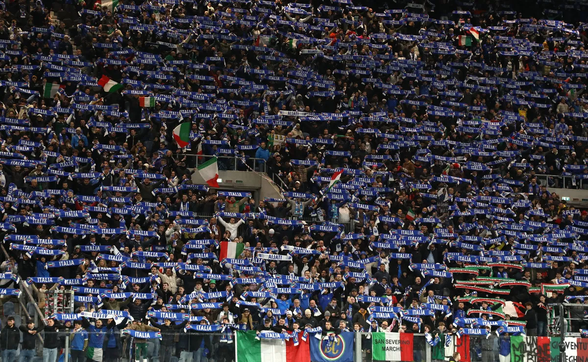 Italianos adotam torcida pela Seleção Brasileira de Ancelotti após ficar de fora da Copa