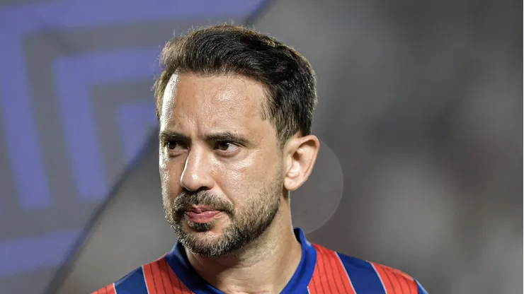 - Everton Ribeiro não vive grande momento no Bahia