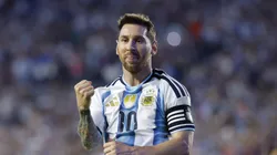 Messi comemorando seu único tento no jogo.