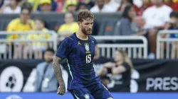 Léo Pereira em ação contra o Egito