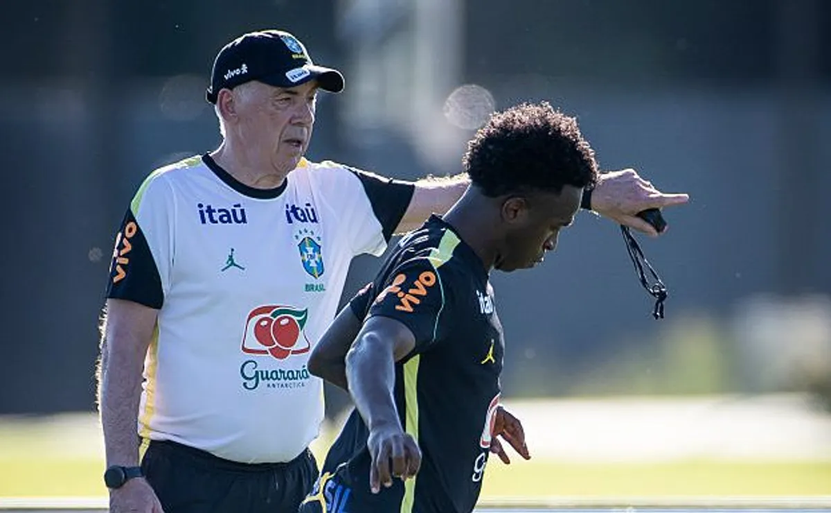 Ancelotti adota estratégia de reclusão na Seleção Brasileira como meta para Copa