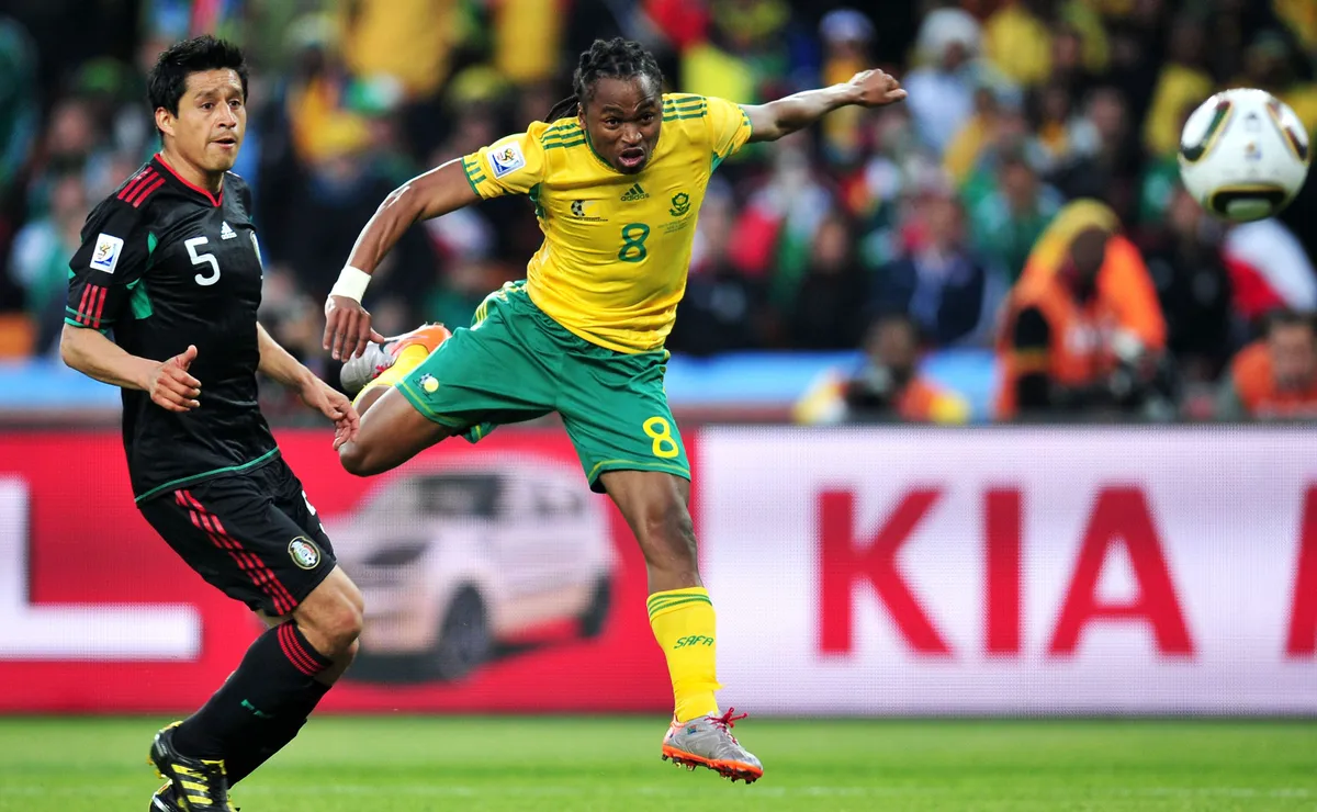 México x África do Sul abre a Copa do Mundo 2026; relembre o empate histórico da estreia de 2010