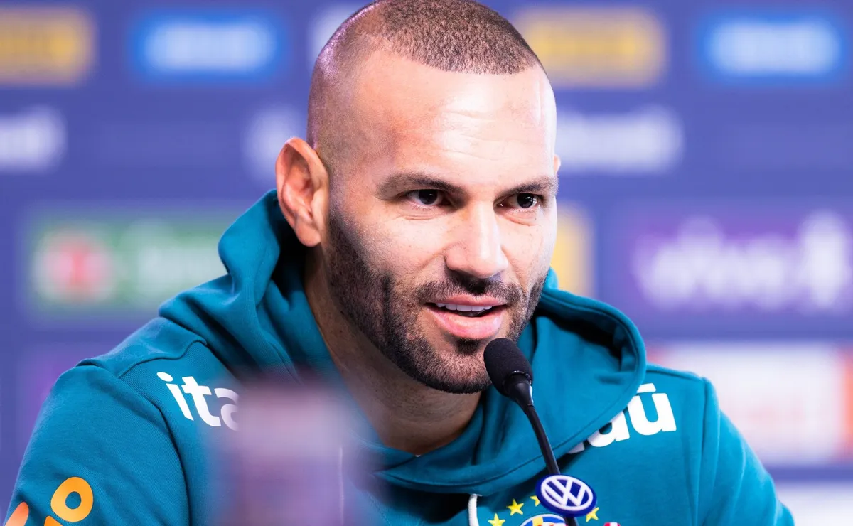 Weverton esclarece saída do Palmeiras durante a Copa do Mundo: “Não foi uma decisão fácil”