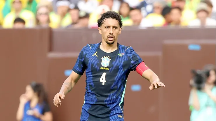 Marquinhos durante amistoso contra o Egito