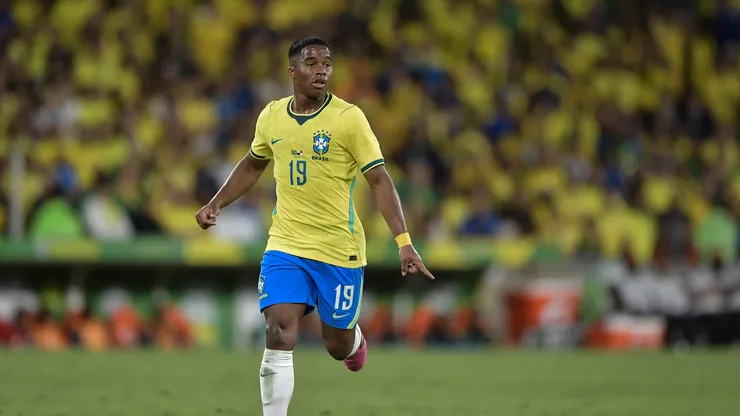 Endrick é uma das maiores promessas do futebol brasileiro. Foto: Thiago Ribeiro/AGIF