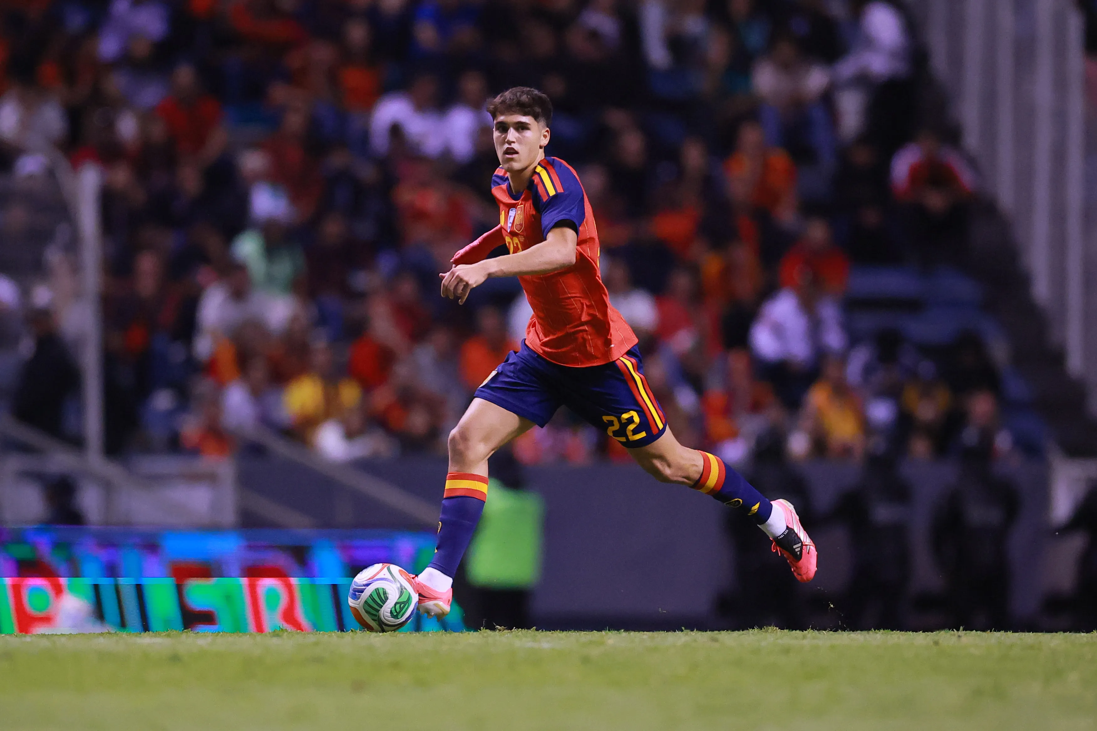 Pau Cubarsí. Foto: Manuel Velasquez/Getty Images