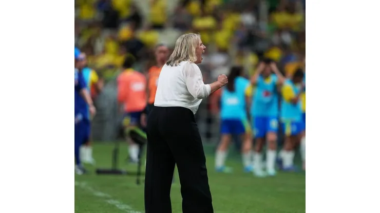 Treinadora dos Estados Unidos. Foto: @emmahayes1