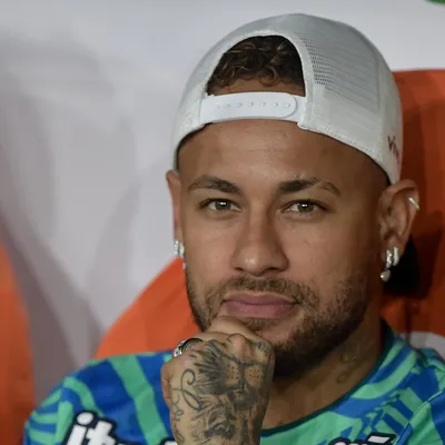 Vampeta questiona situação de Neymar na Seleção
