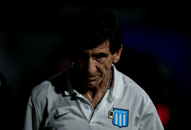 Vojvoda substitui Gustavo Costas no Racing. Foto: Marcelo Endelli/Getty Images.