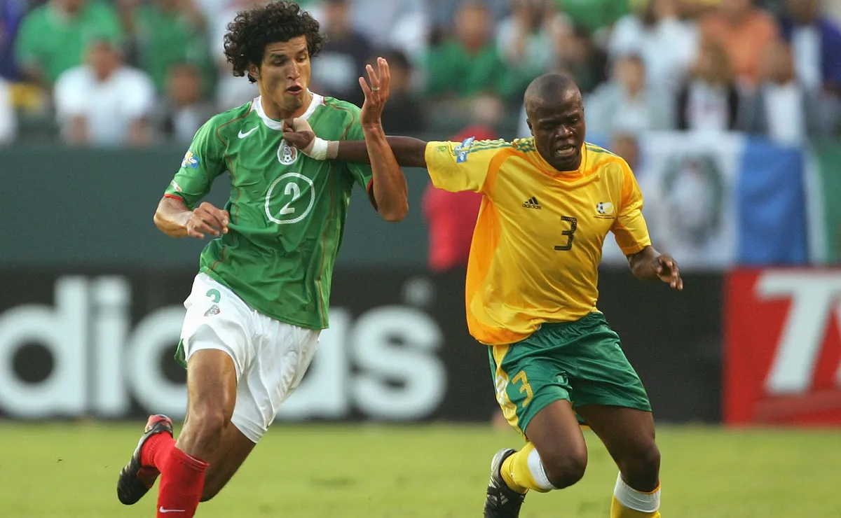 México marcou 100% mais gols que a África do Sul e leva vantagem no retrospecto
