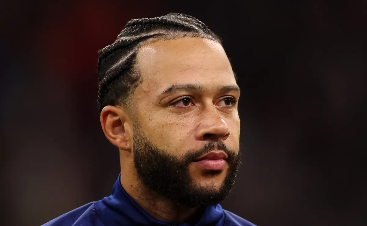 Memphis entra em seleta lista de estrangeiros do Corinthians convocados para a Copa do Mundo