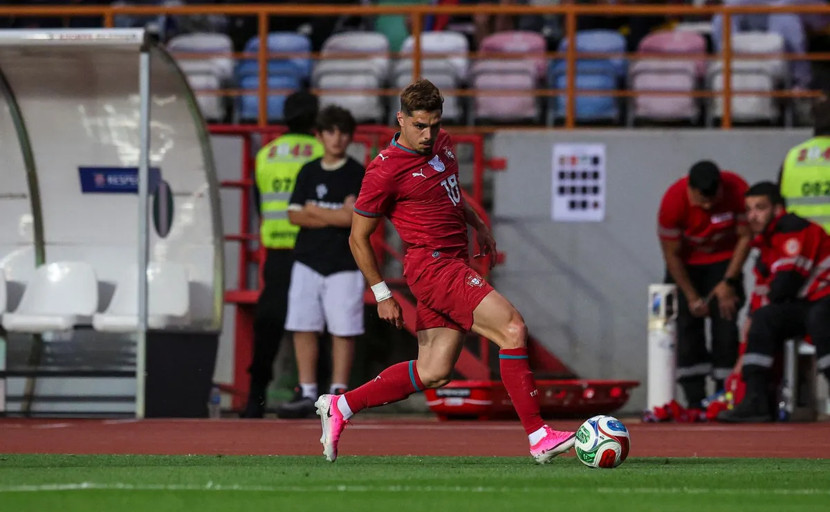Esperança de Portugal, Pedro Neto quebra seca de gols antes da estreia na Copa
