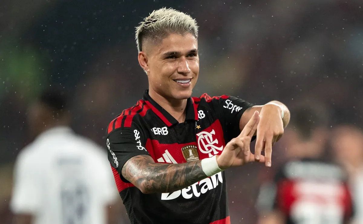 Luiz Araújo aceita deixar o Flamengo para jogar Al-Sadd e aguarda acertos entre os clubes