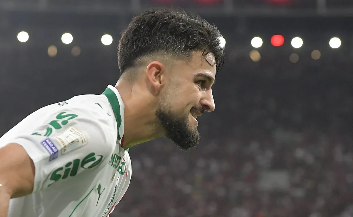 Palmeiras vai tentar renovar com Flaco López, mas oferta da Europa pode atrapalhar