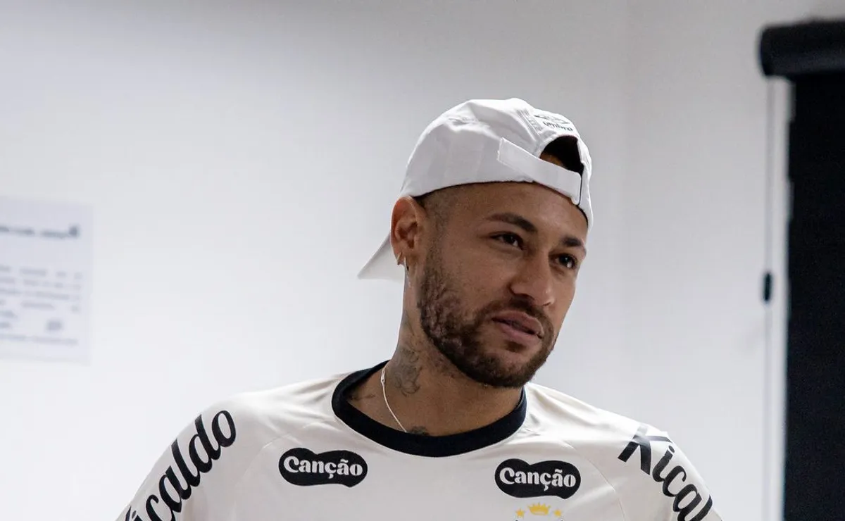 Ex-atacante da Seleção Brasileira vê Neymar como uma máquina de marketing: “Não teria convocado”