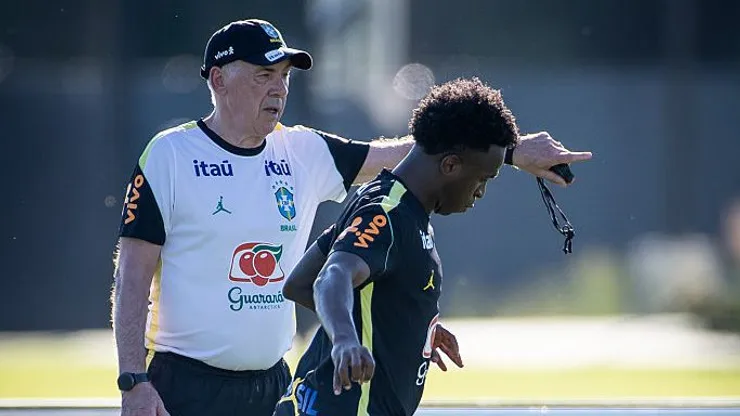 NEW YORK, NEW YORK - JUNE 3: Vinícius Junior #7 of Brazil with the ball and Carlo Ancelotti head coach of Brazil during the training at Columbia Park Training Facility on June 3, 2026 in Morristown, New Jersey. (Photo by Ira L. Black/Getty Images)