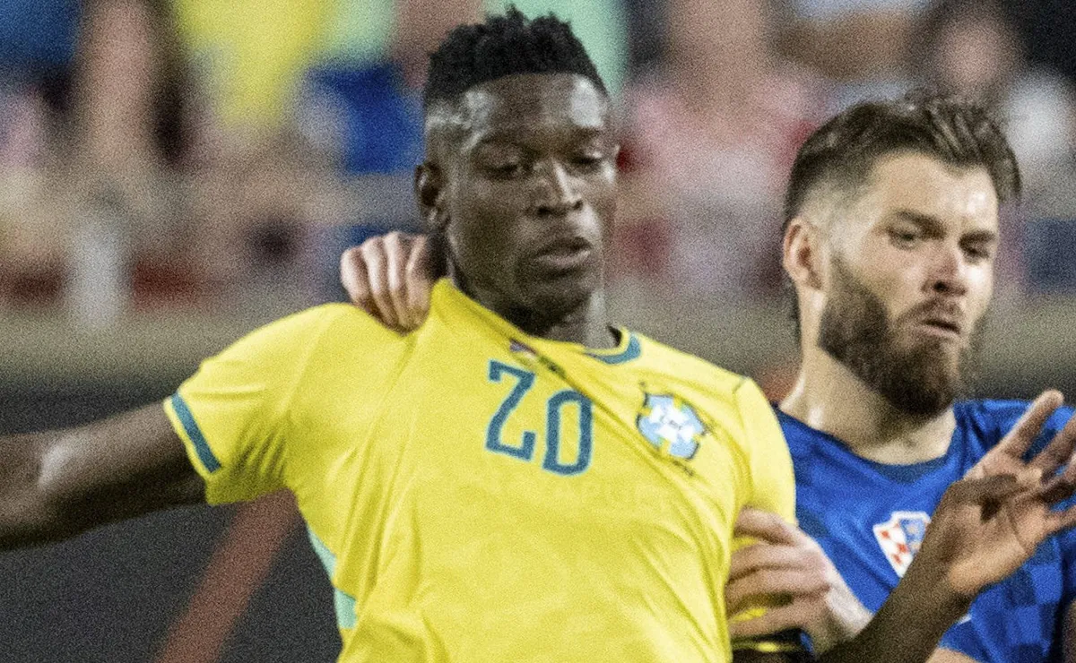 Luiz Henrique ignora pressão e quer Brasil confiante na Copa: “Temos que estar tranquilos”