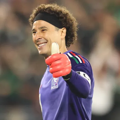 Quem é o mexicano que pode igualar feito histórico de Messi e CR7 na Copa