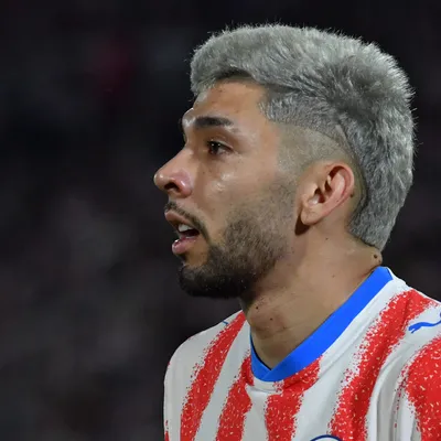 Enciso se recupera e Maurício será reserva no Paraguai