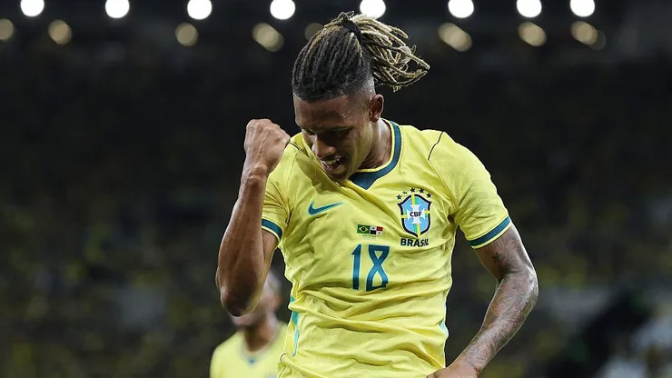 Camisa amarela tradicional do Brasil. Foto: Wagner Meier/Getty Images
