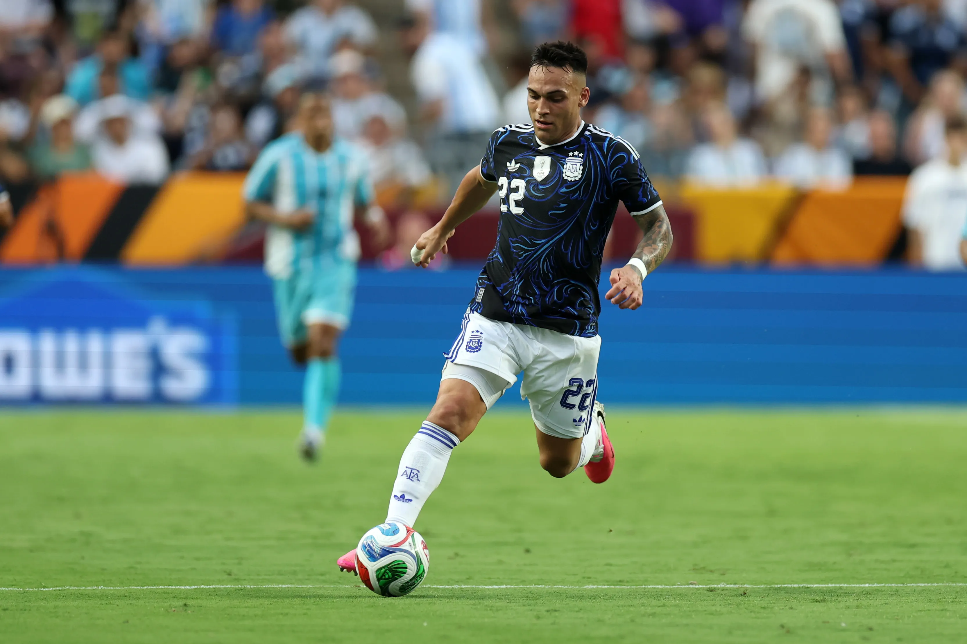 Camisa reserva da Argentina. Foto: Tim Warner/Getty Images