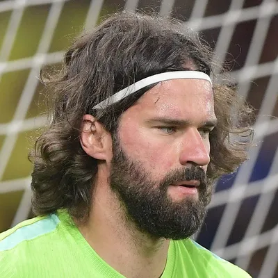 Alisson revela condição física para estreia da Seleção Brasileira na Copa do Mundo: “100%”