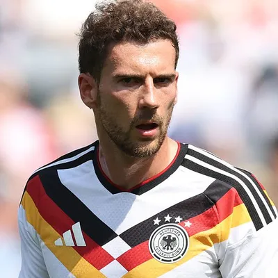 Goretzka detalha queda da Alemanha e descarta favoritismo