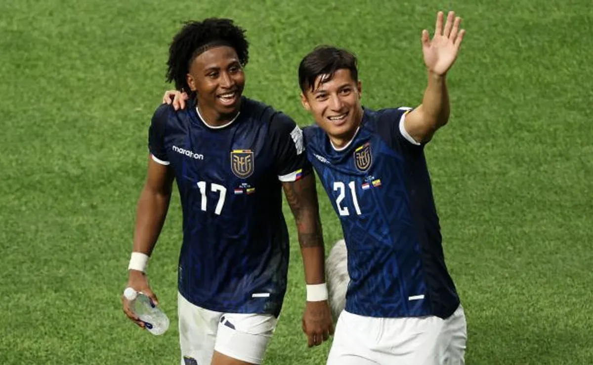 Franco e Preciado, do Atlético-MG, disputam vaga no time titular do Equador na estreia da Copa