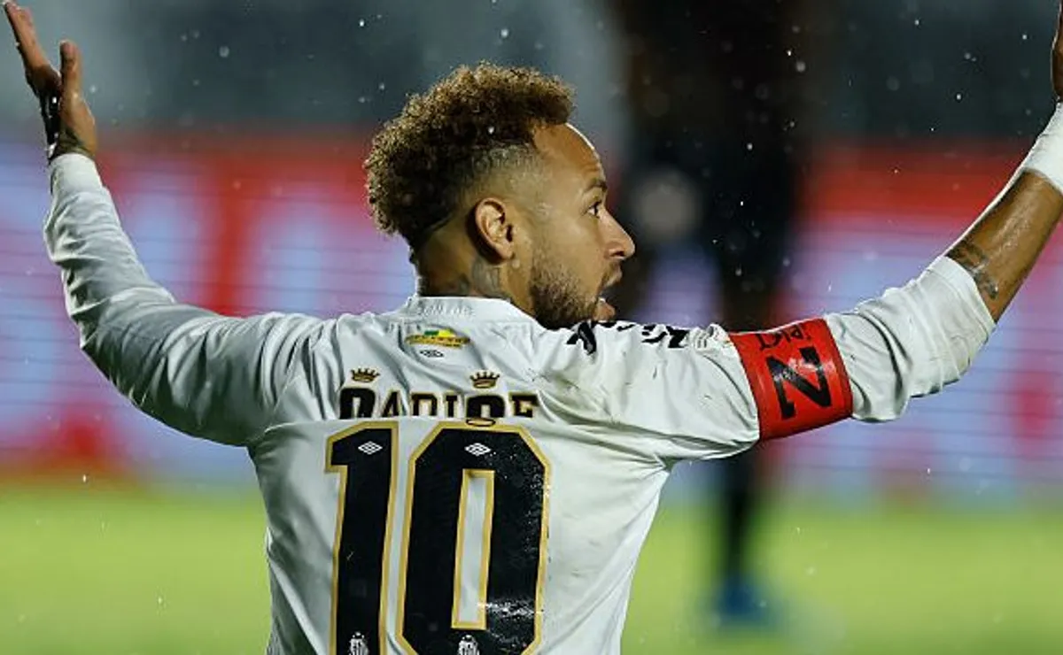 Neymar estava fora da Seleção Brasileira até dois dias antes da convocação, revela jornalista espanhol