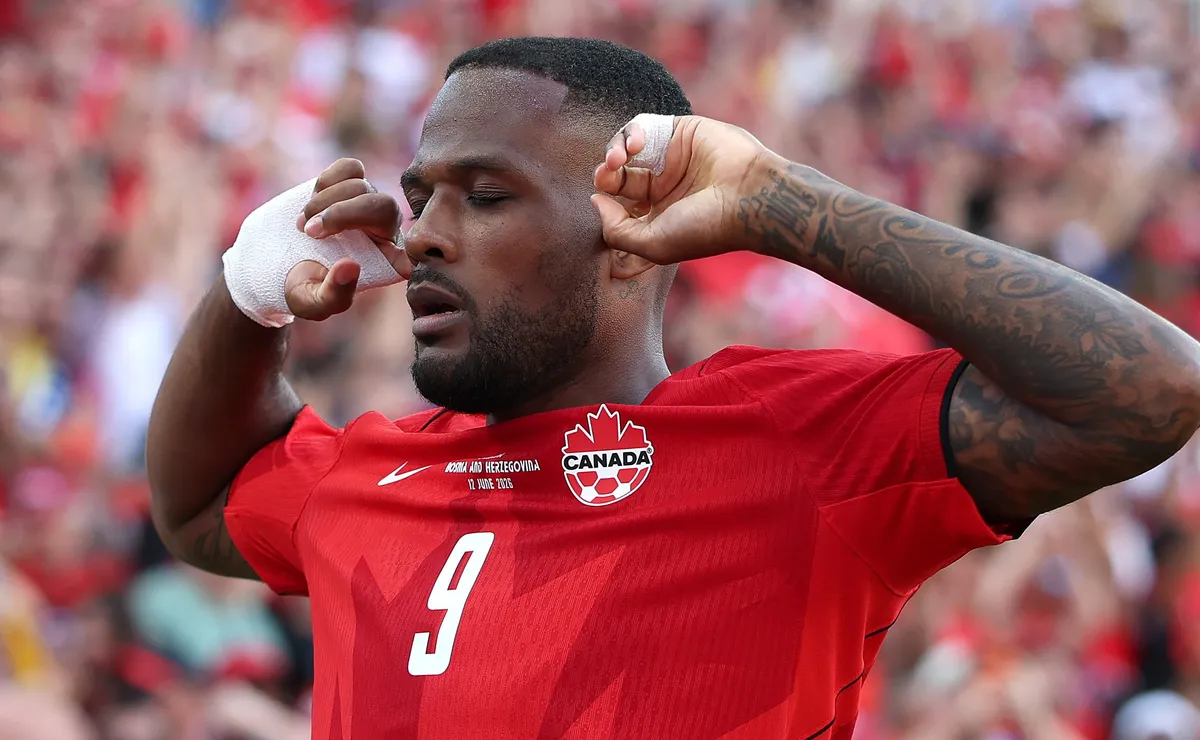 Canadá encerra jejum histórico em Copas do Mundo ao empatar com a Bósnia