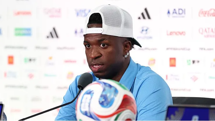 Vini pela Seleção. Foto: Darrian Traynor/Getty Images