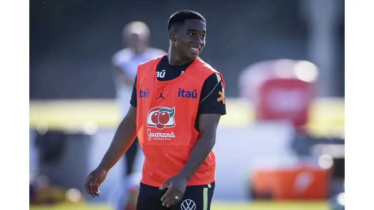Endrick em ação na Seleção